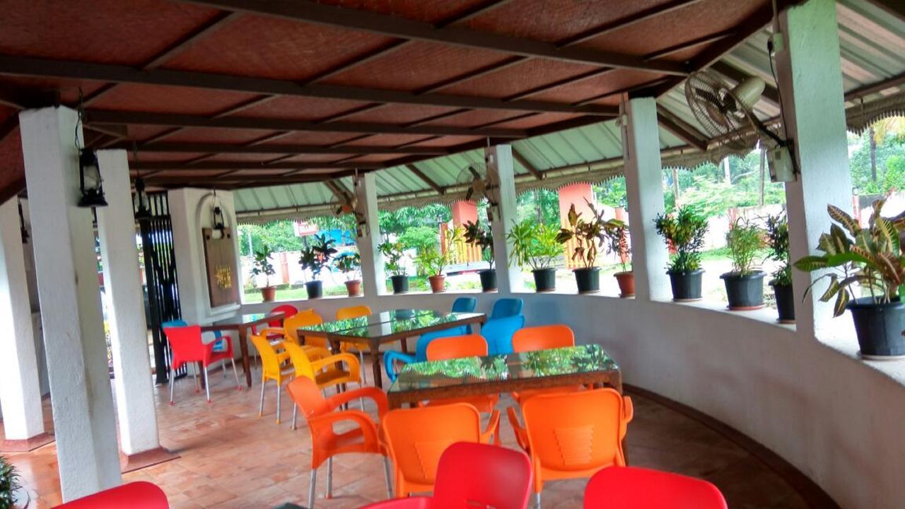 Kadaloram Beach Resort Kochi Екстериор снимка
